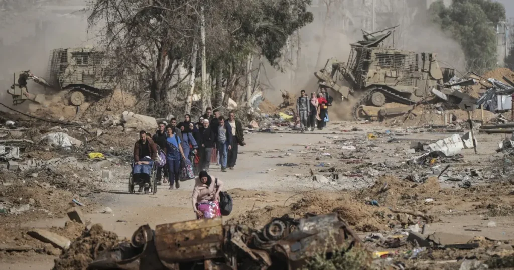 Inside the Humanitarian Crisis 